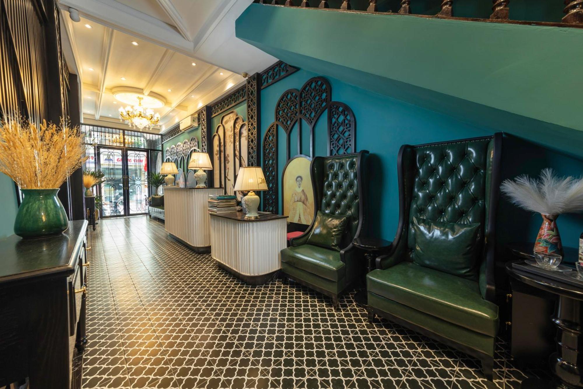 Amica Premier Hotel And Travel — Photos 2